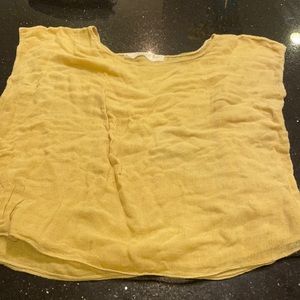 Jens pirate booty yellow shirt sleeve top